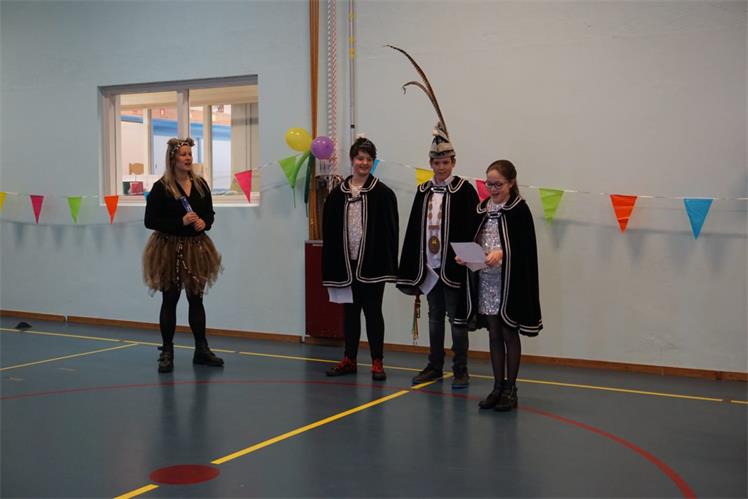 2021-02-15 Carnavalsmiddag school