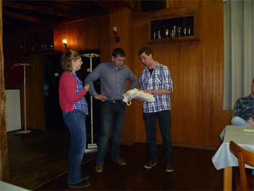 Uitreiking welkomstboekje