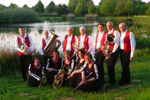 Blaasmuziek met de kermis